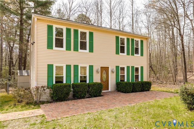 501 Rustic Dr, Carson, VA 23830