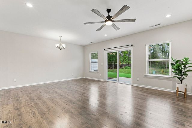 156 Willow Green Drive, Clayton, NC 27527
