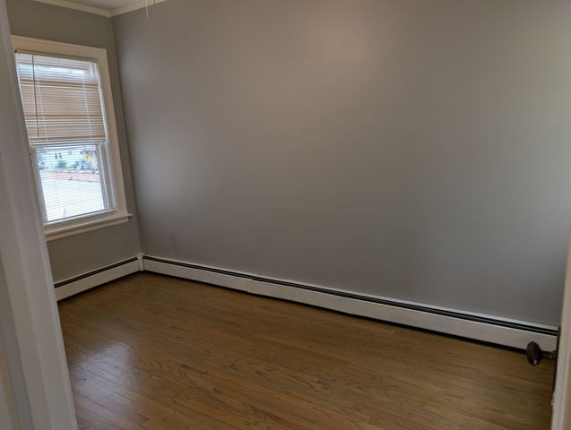7041 W Addison Street 2R, Chicago, IL 60634