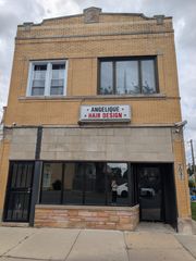 7041 W Addison Street 2R, Chicago, IL 60634