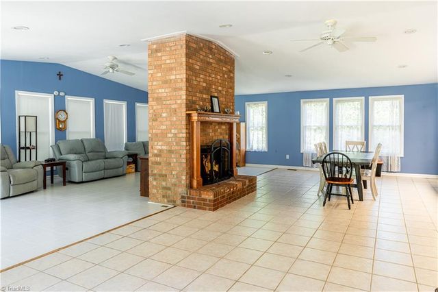 4602 Ramblewood Drive, Greensboro, NC 27406