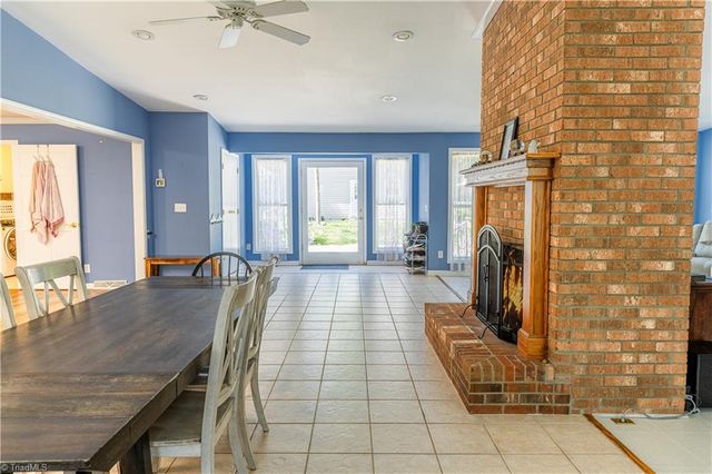 4602 Ramblewood Drive, Greensboro, NC 27406