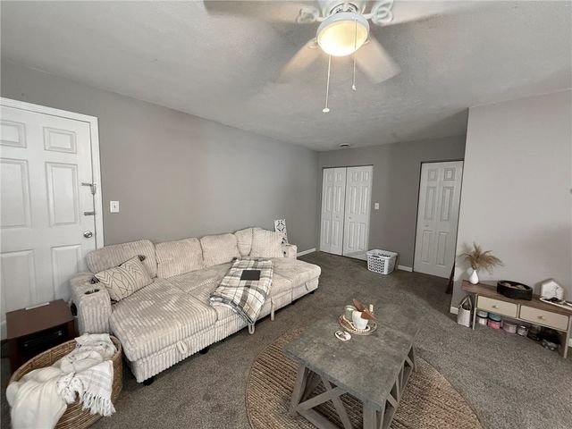 733 Speer St, Belle Vernon, PA 15012