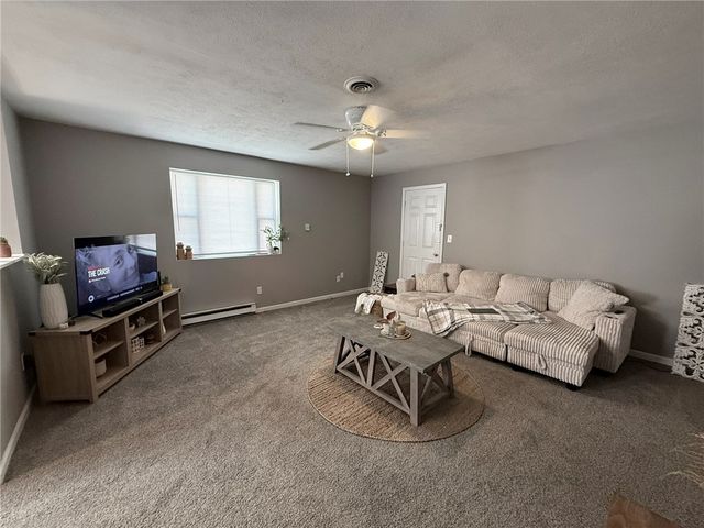 733 Speer St, Belle Vernon, PA 15012
