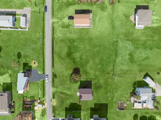 0 5th Street, Galveston, TX 77554