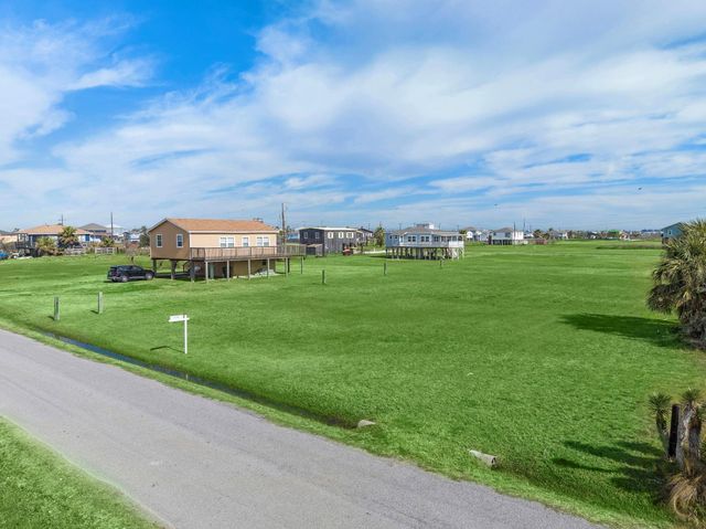 0 5th Street, Galveston, TX 77554