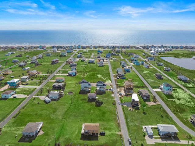 0 5th Street, Galveston, TX 77554