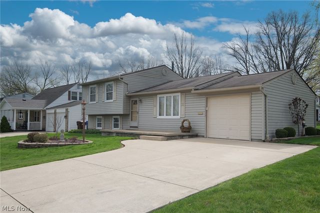 719 Oregon Avenue, Mcdonald, OH 44437