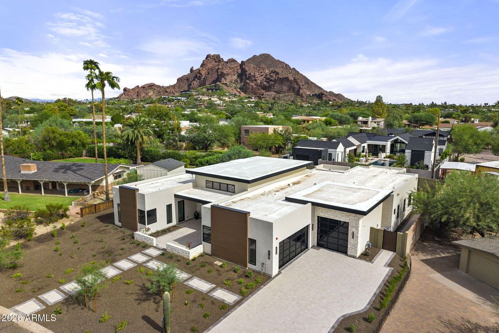 4165 E SAINT JOSEPH Way, Phoenix, AZ 85018 — photo 2