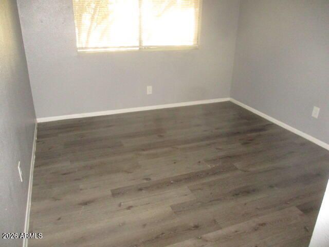 5228 W BRILL Street, Phoenix, AZ 85043