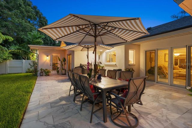 2423 FOXHEAD WAY, Clearwater, FL 33759