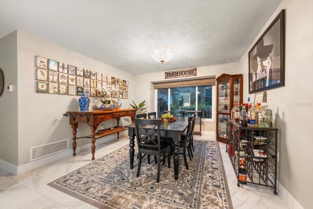 2423 FOXHEAD WAY, Clearwater, FL 33759