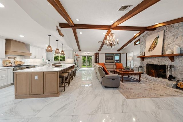 2423 FOXHEAD WAY, Clearwater, FL 33759