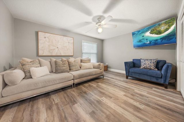 2423 FOXHEAD WAY, Clearwater, FL 33759