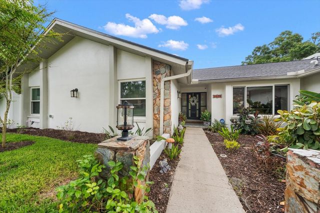 2423 FOXHEAD WAY, Clearwater, FL 33759
