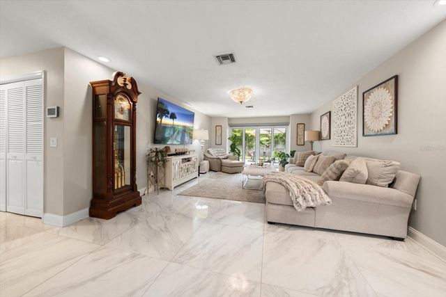 2423 FOXHEAD WAY, Clearwater, FL 33759