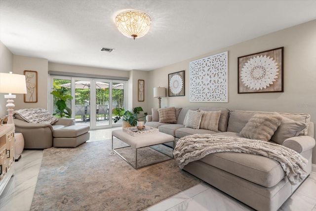 2423 FOXHEAD WAY, Clearwater, FL 33759