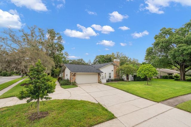 2423 FOXHEAD WAY, Clearwater, FL 33759