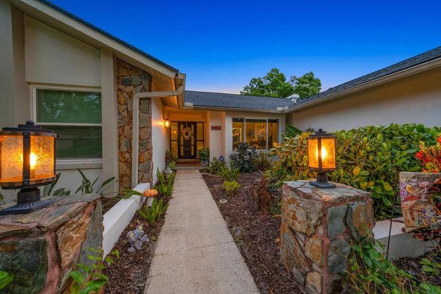 2423 FOXHEAD WAY, Clearwater, FL 33759
