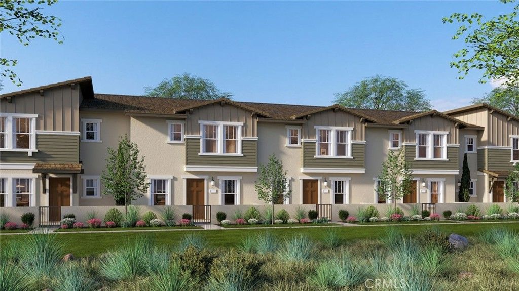 6393 Sierra Vista Lane 4, Fontana, CA 92336