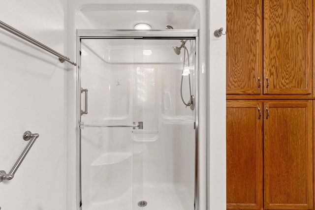 2238 HOPF LANE, De Pere, WI 54115