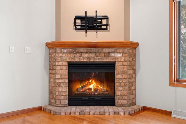 2238 HOPF LANE, De Pere, WI 54115