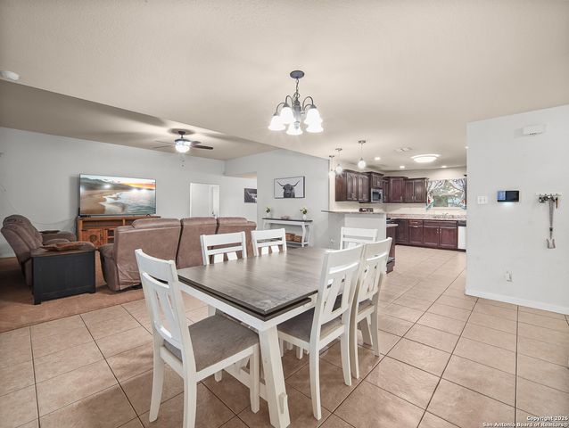 312 Edgehill, Pleasanton, TX 78064