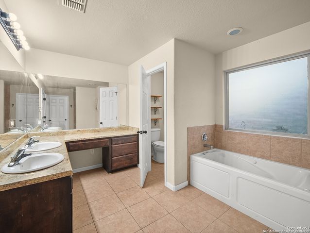 312 Edgehill, Pleasanton, TX 78064