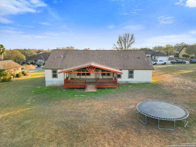 312 Edgehill, Pleasanton, TX 78064
