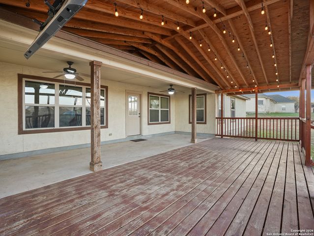 312 Edgehill, Pleasanton, TX 78064