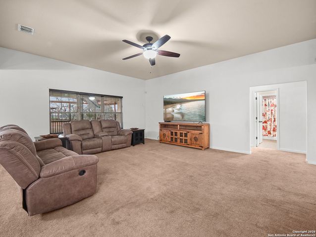 312 Edgehill, Pleasanton, TX 78064