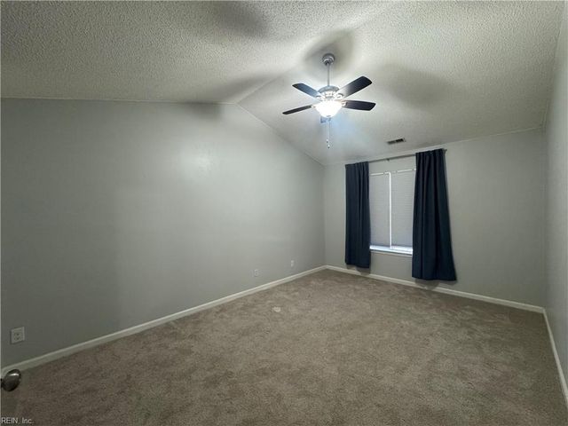 806 Newday CT, Newport News, VA 23602