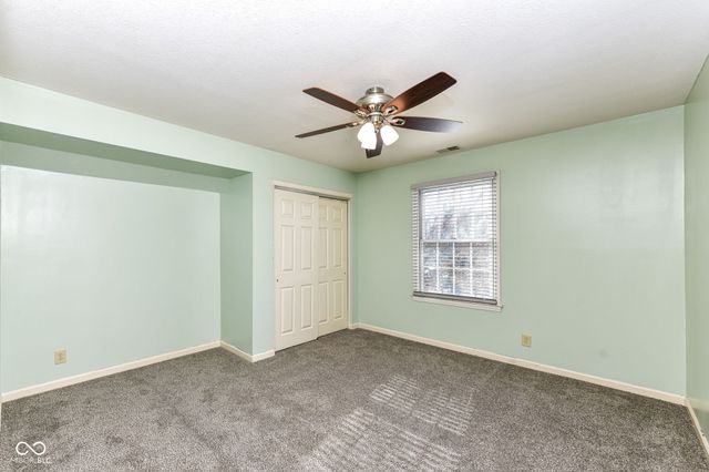 8693 Buffett Parkway, Fishers, IN 46038