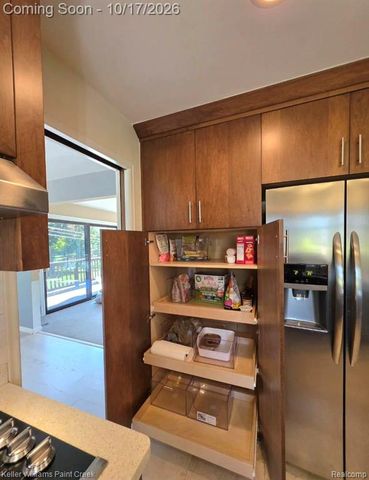 2451 Judy Lane, Shelby Twp, MI 48316