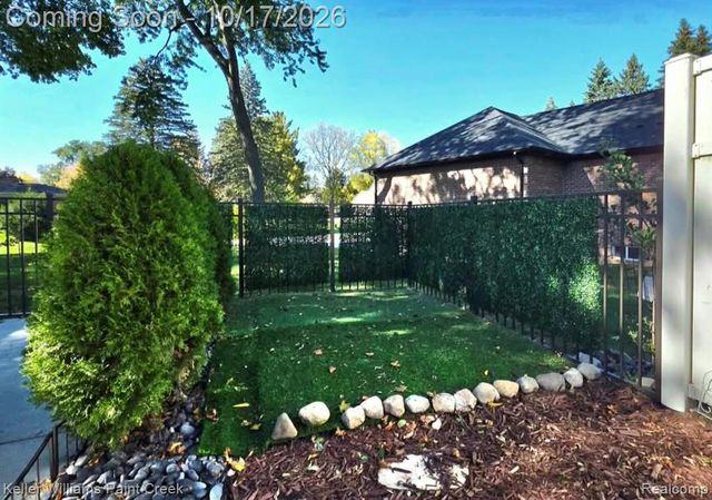 2451 Judy Lane, Shelby Twp, MI 48316