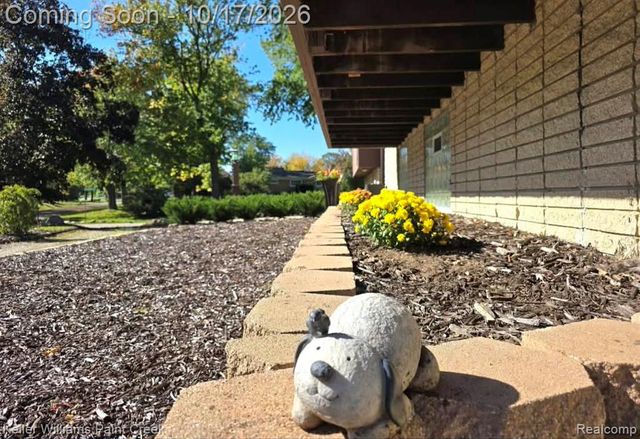 2451 Judy Lane, Shelby Twp, MI 48316