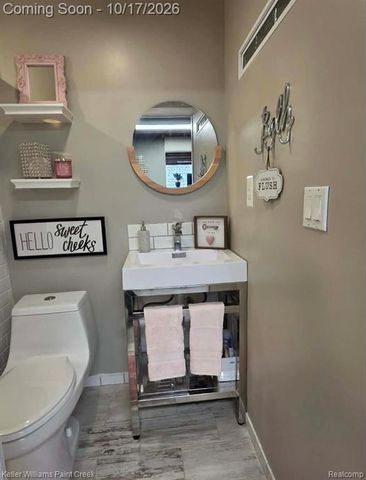 2451 Judy Lane, Shelby Twp, MI 48316