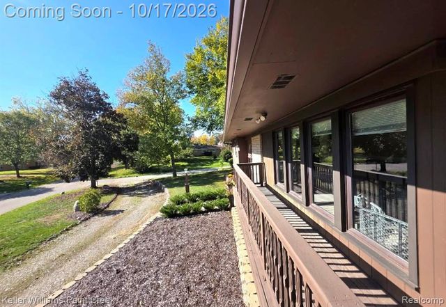 2451 Judy Lane, Shelby Twp, MI 48316