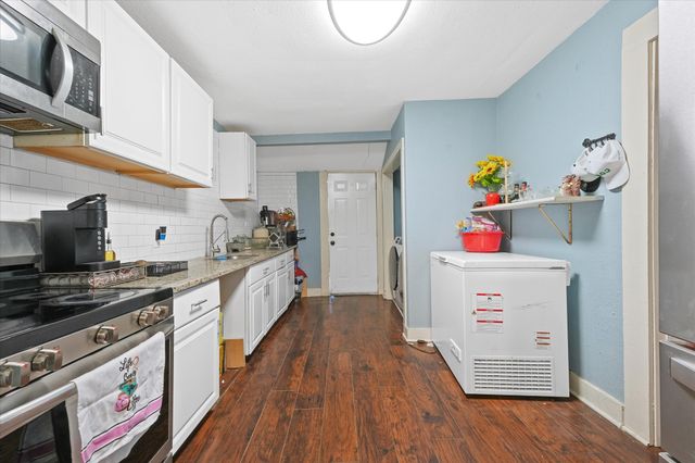 607 E 8th Street, Kemp, TX 75143