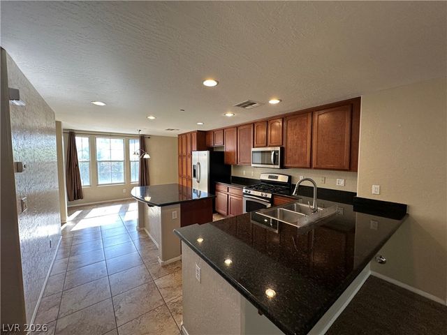 10003 Sand Key Street, Las Vegas, NV 89178