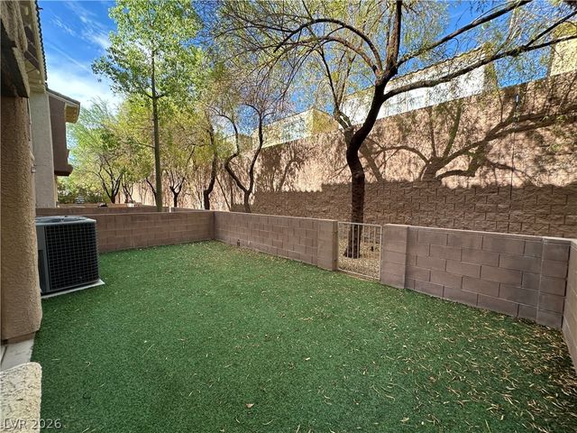 10003 Sand Key Street, Las Vegas, NV 89178