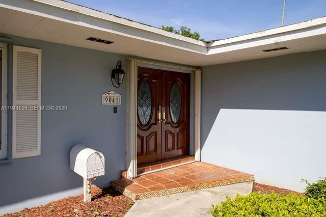 9041 SW 88th St 9041, Miami, FL 33173