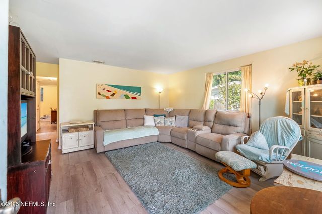 27 SAN PABLO Circle N, Jacksonville Beach, FL 32250