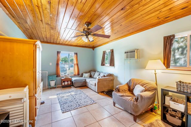 27 SAN PABLO Circle N, Jacksonville Beach, FL 32250