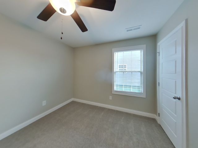 1085 Dublin Dr, Clarksville, TN 37042