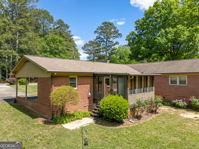 106 NE E Valley Rd, Rome, GA 30161