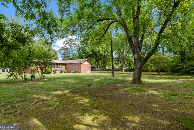 106 NE E Valley Rd, Rome, GA 30161