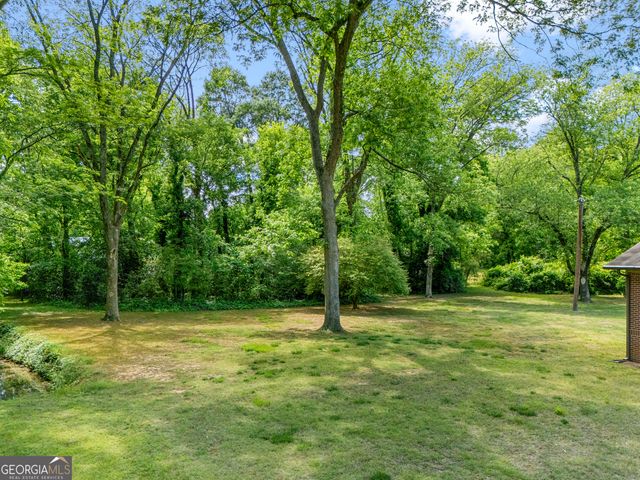 106 NE E Valley Rd, Rome, GA 30161