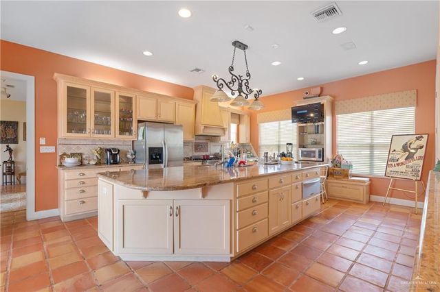 5348 Papaya Circle, Harlingen, TX 78552