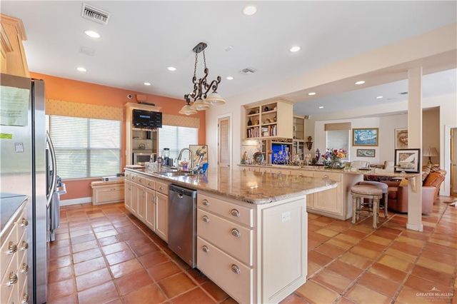 5348 Papaya Circle, Harlingen, TX 78552